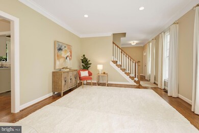 602 Glyndon St SE, Vienna, VA 22180 - photo 5