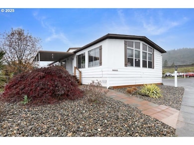 406 Shadow Ranch Ln, Roseburg, OR 97470 - photo 3