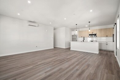 10 Somerset Ave unit 407, Winthrop, MA 02152 - photo 3