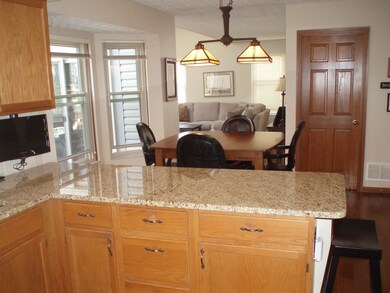 SPRUCE HILL 053