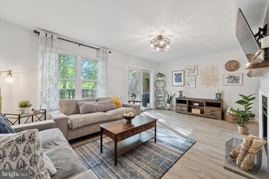 1702 Stoneham Dr unit 1702, West Chester, PA 19382 - photo 5