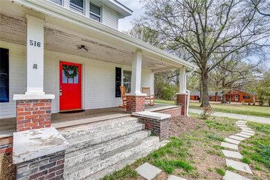 516 W Phifer St, Marshville, NC 28103 - photo 2