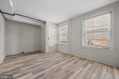 834 W Lancaster Ave unit 2R, Bryn Mawr, PA 19010 - photo 4