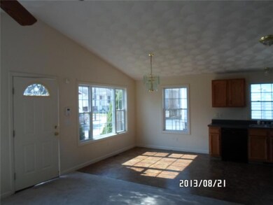 59 7th Ave, Woonsocket, RI 02895 - photo 4