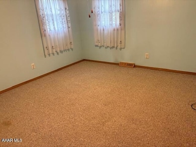 4658 E Loop Rd, Hollidaysburg, PA 16648 - photo 6