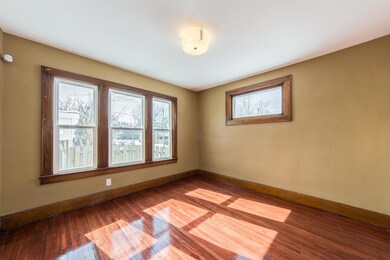 65 E Markison Ave, Columbus, OH 43207 - photo 2