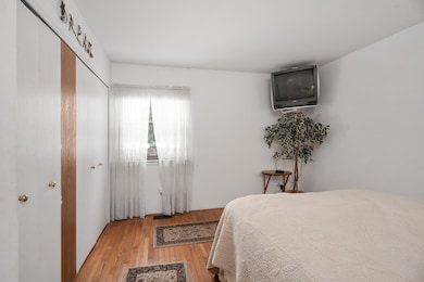 1921 Vine Way Dr unit 35, Canton, MI 48188 - photo 6