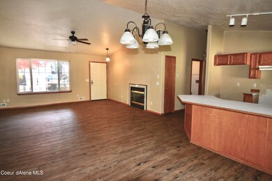 8livingroom
