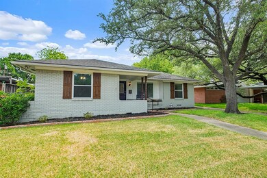 6802 Blessing Dr, Dallas, TX 75214 - photo 2