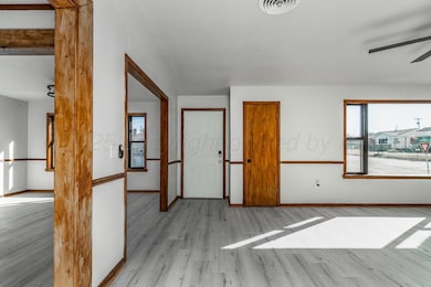 1000 Lee St, Borger, TX 79007 - photo 3