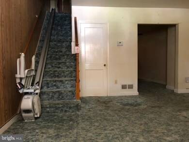 2123 Redthorn Rd, Middle River, MD 21220 - photo 3