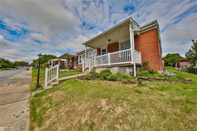 9 W Greenleaf St, Emmaus, PA 18049 - photo 3