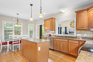 19 Cortland Way, Grafton, MA 01519 - photo 4