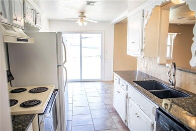 204 Vickie Dr, Oklahoma City, OK 73115 - photo 3