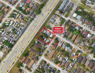 6206 Buchanan St, Pembroke Pines, FL 33024 - photo 2