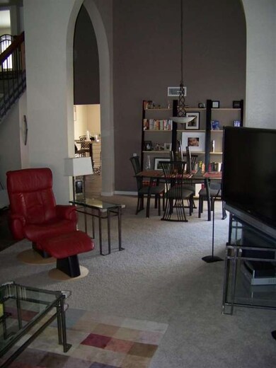 Family Room - Dining Room