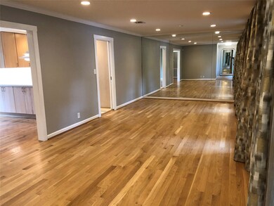 12915 Traviata Dr, Houston, TX 77024 - photo 3