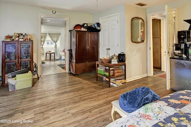 2718 New High St, Louisville, KY 40209 - photo 5