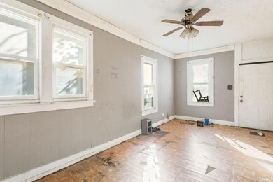 520 Middlebury St, Elkhart, IN 46516 - photo 3