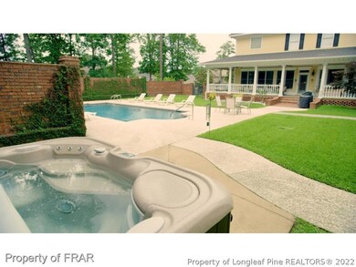 300 Forest Creek Dr, Fayetteville, NC 28303 - photo 6