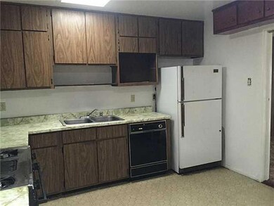 8234 Loma Terrace Rd, El Paso, TX 79907 - photo 6