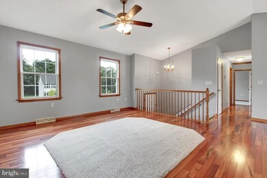 1744 Raven Dr, Chambersburg, PA 17202 - photo 5