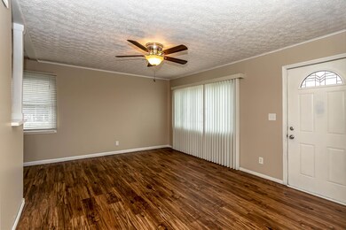 4367 Lafayette Ct, Columbus, OH 43213 - photo 4