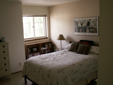 126 W Casino Rd unit 10, Everett, WA 98204 - photo 7