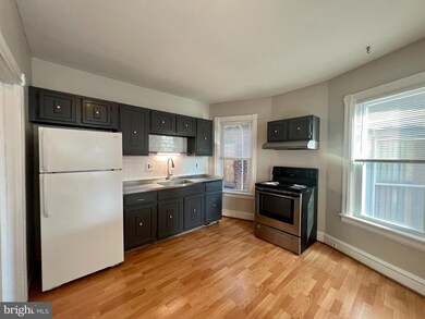 1323 N Dupont St unit B, Wilmington, DE 19806 - photo 7