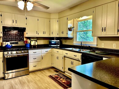 1196 New Hope Rd, Shelbyville, TN 37160 - photo 7