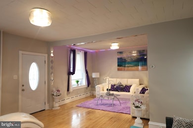 1106 E Bellevue Ave, Reading, PA 19605 - photo 6