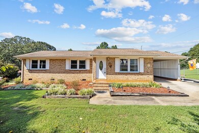 105 Donna Ave, Gastonia, NC 28052 - photo 2