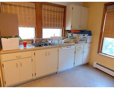 949 Washington St unit 2, Newtonville, MA 02460 - photo 3