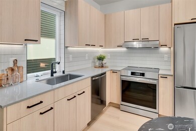 4405 B S Holly St, Seattle, WA 98118 - photo 4