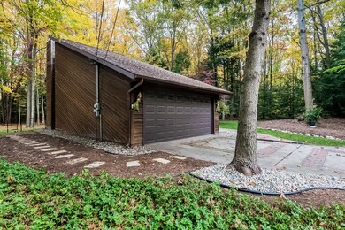 003-Front_View-3565976-medium