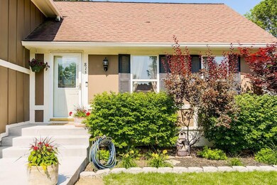 815 NW 16th St, Blue Springs, MO 64015 - photo 2