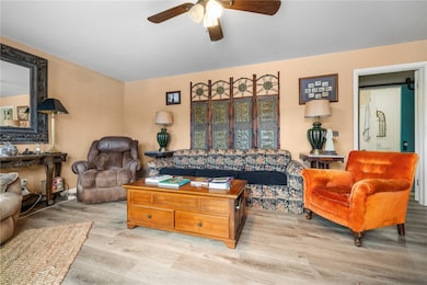 311 W Hazelwood Dr, Lead Hill, AR 72644 - photo 5