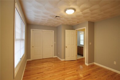 145 S Bend St unit 5, Pawtucket, RI 02860 - photo 7