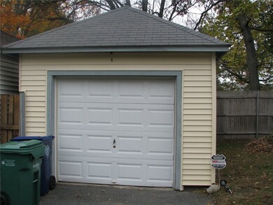 17 Elkland Rd, Warwick, RI 02886 - photo 3