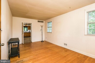 5802 Lytle Rd, White Marsh, MD 21162 - photo 4