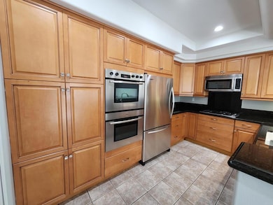 8597 Via Mallorca unit F, La Jolla, CA 92037 - photo 6