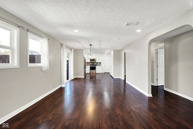 301 W Pierce St, Whitestown, IN 46075 - photo 6