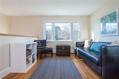 62 Fenner Ave, Middletown, RI 02842 - photo 4