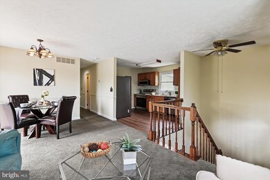 17 Greenknoll Blvd, Hanover, MD 21076 - photo 3