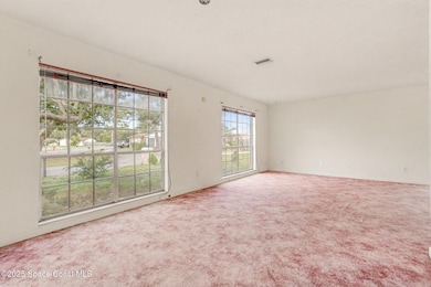 676 Thomas Jefferson Ln, Melbourne, FL 32904 - photo 5