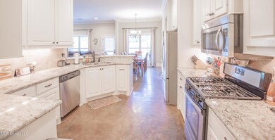 220 Greenfield Crossing, Brandon, MS 39042 - photo 6