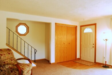 1802 Sheridan St, Madison, WI 53704 - photo 2