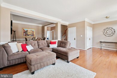 22602 Welborne Manor Square, Ashburn, VA 20148 - photo 7