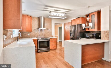 15021 Woodglen Ct, Dumfries, VA 22025 - photo 4