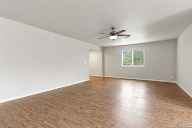 10538 Legacy Cove, San Antonio, TX 78240 - photo 6